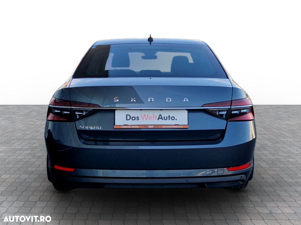 Skoda Superb 2.0 TDI DSG Ambition - 9