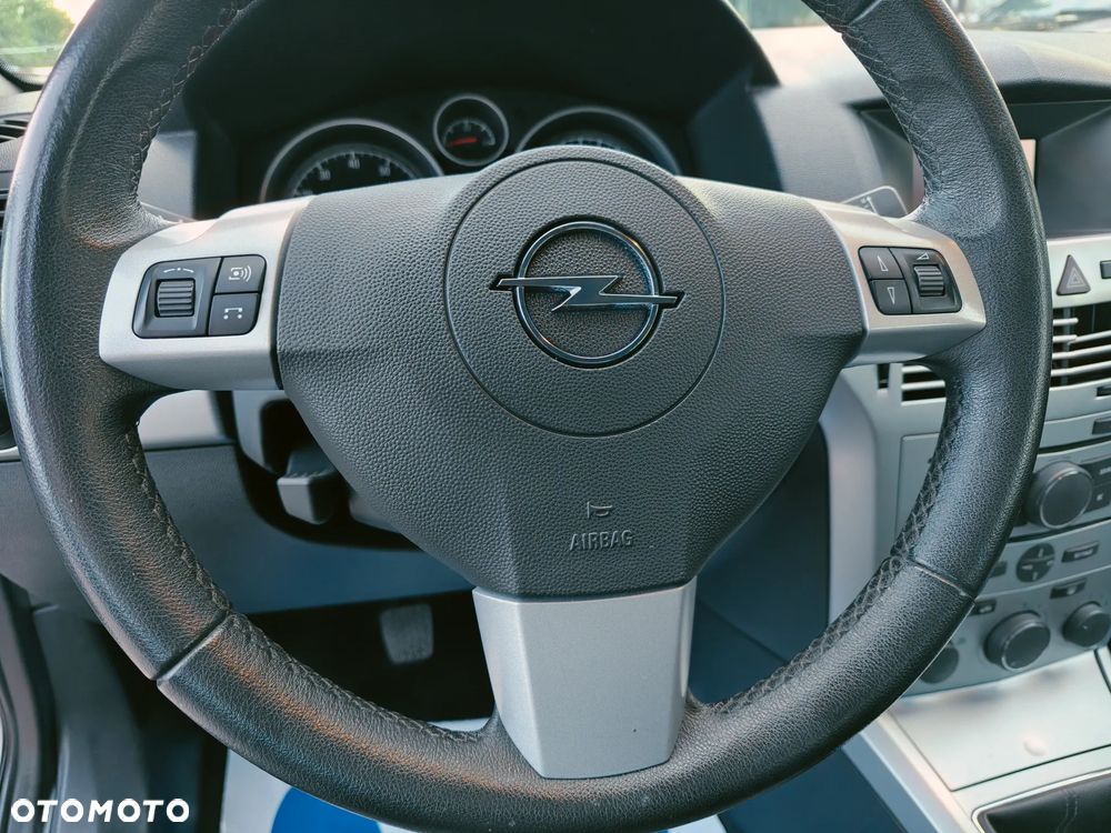 Opel Astra - 18