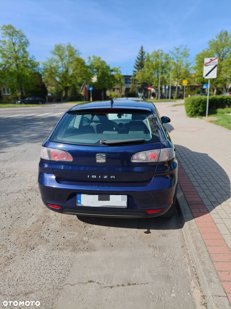 Seat Ibiza SC 1.4 16V Reference - 11