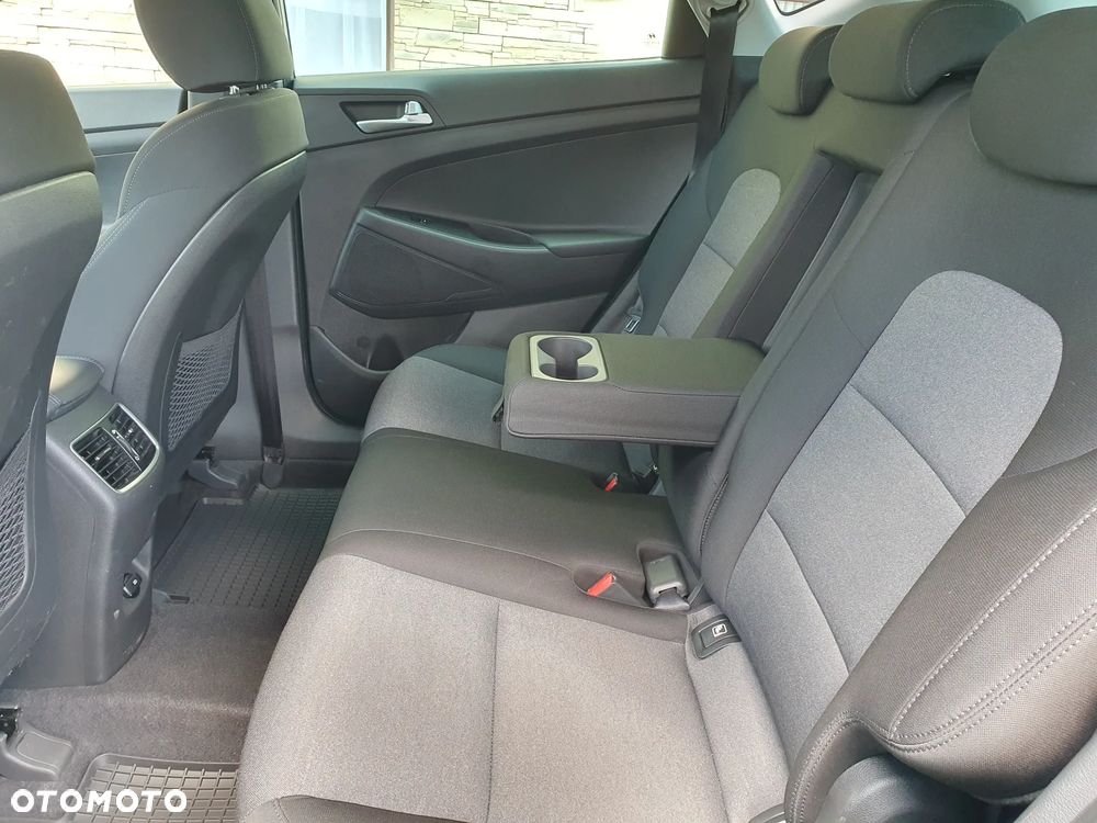 Hyundai Tucson 1.6 GDi 2WD Pure - 18