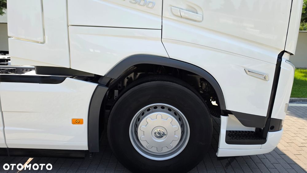 Volvo ///FH///500///2022/// GLOBETROTTER///XXL///FULL LED/// VIRTUAL COCPIT///KLIMATYZACJA POSTOJOWA///ZABUDOWY MIĘDZYOSIOWE///NAWIGACJA///TV/// WAGA///STAN BARDZO DOBRY - 17