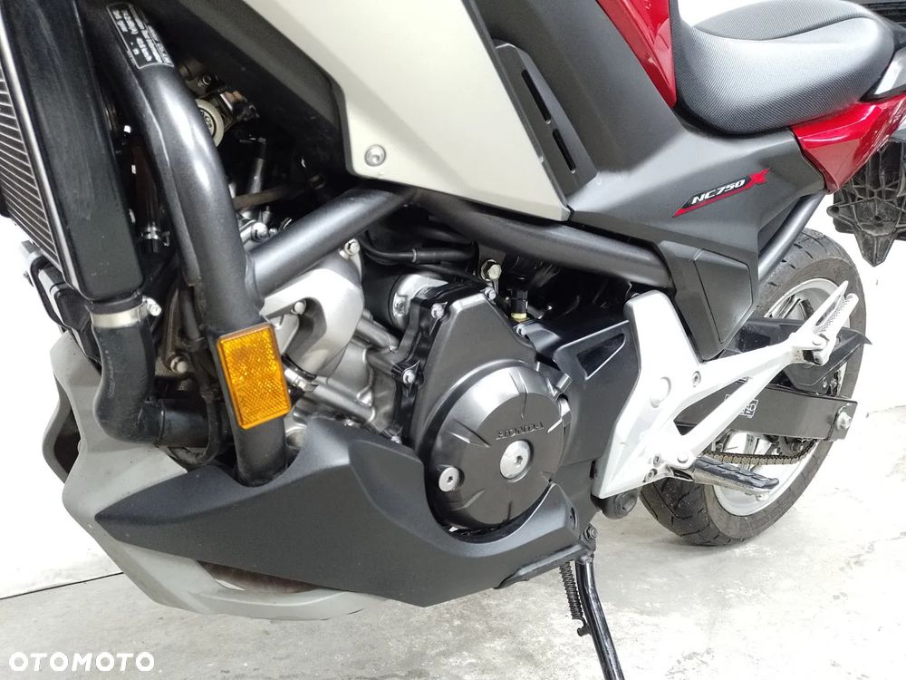 Honda NC - 22