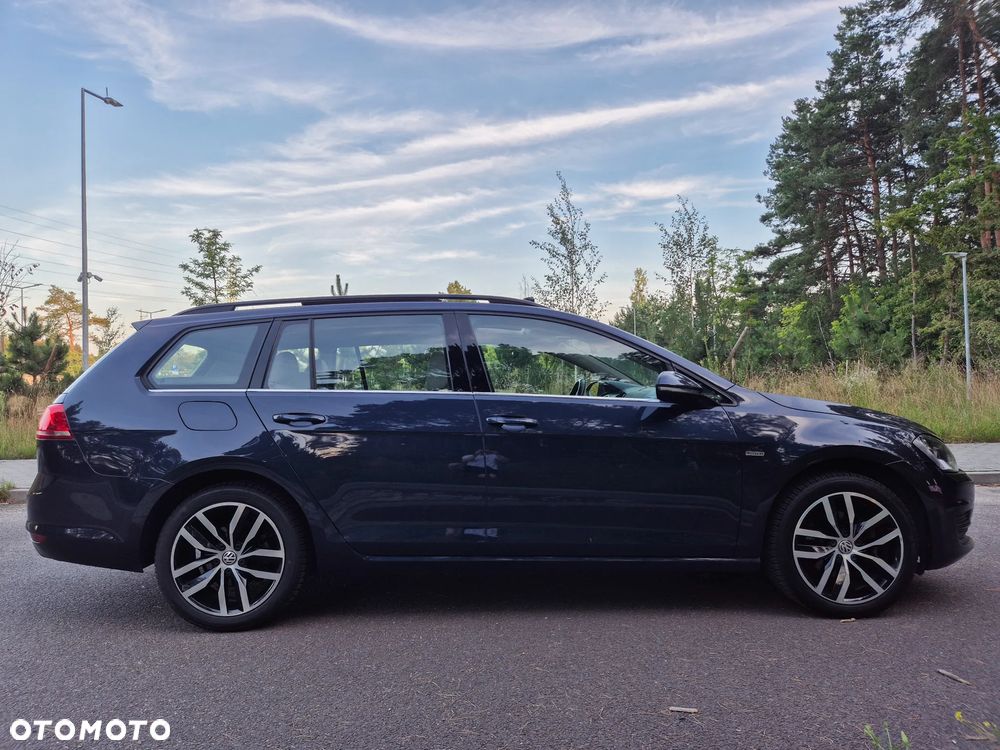 Volkswagen Golf - 9