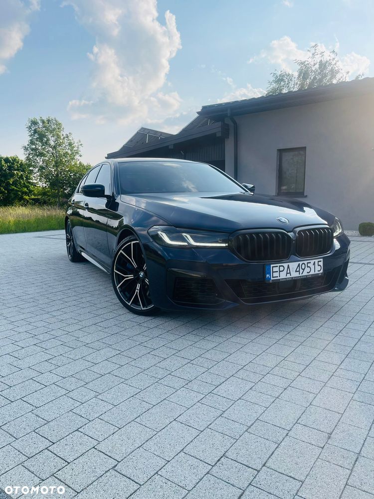 BMW Seria 5 M550i xDrive sport - 2