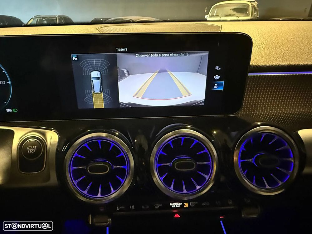 Mercedes-Benz EQB 300 4Matic - 33