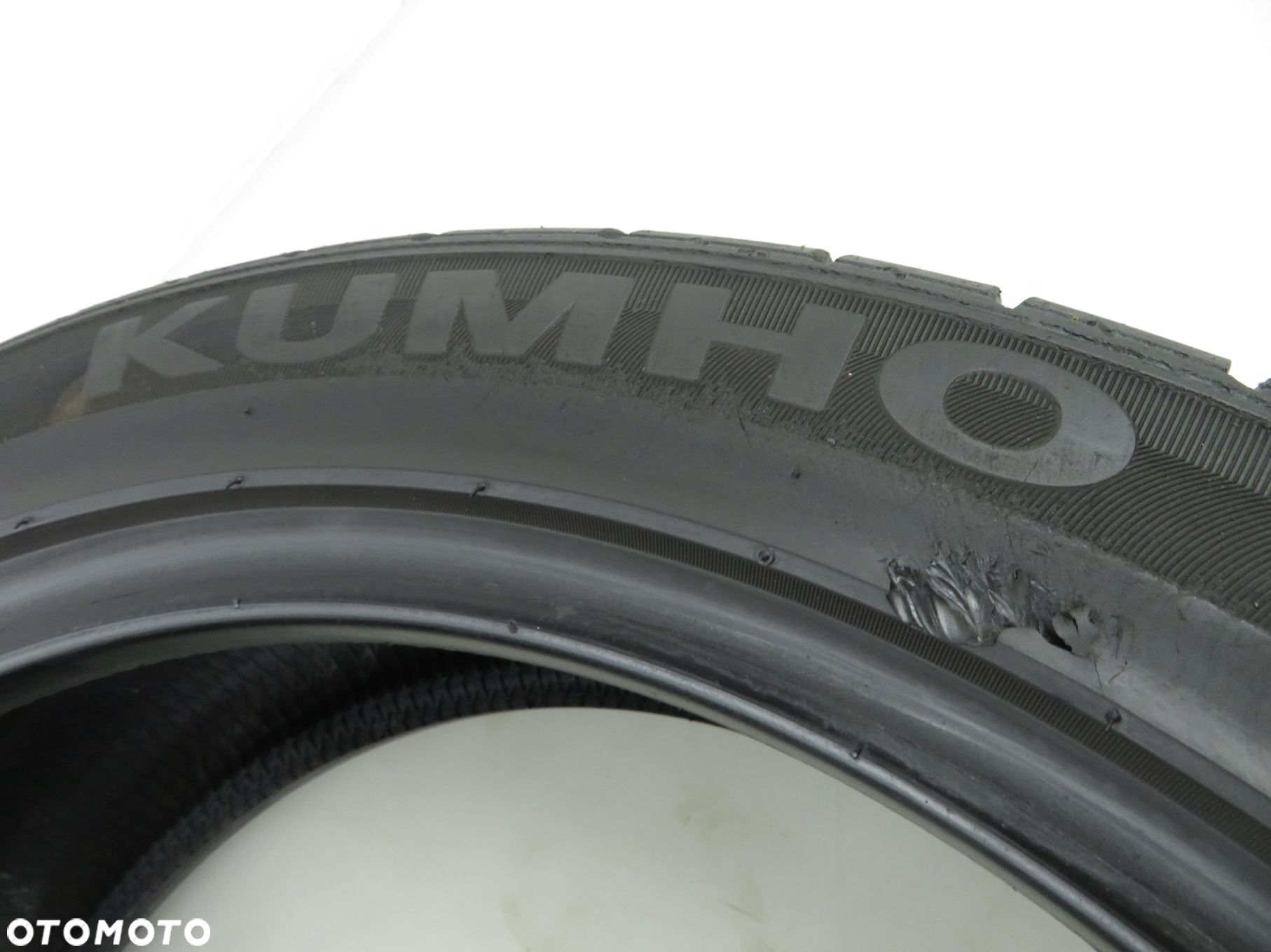 225/45R19 OPONA LETNIA Kumho Ecsta LE Sport 96Y XL dot: 1614 - 4