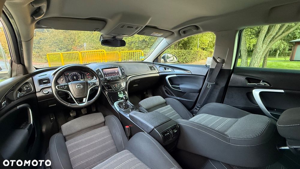 Opel Insignia 2.0 CDTI Cosmo S&S - 18