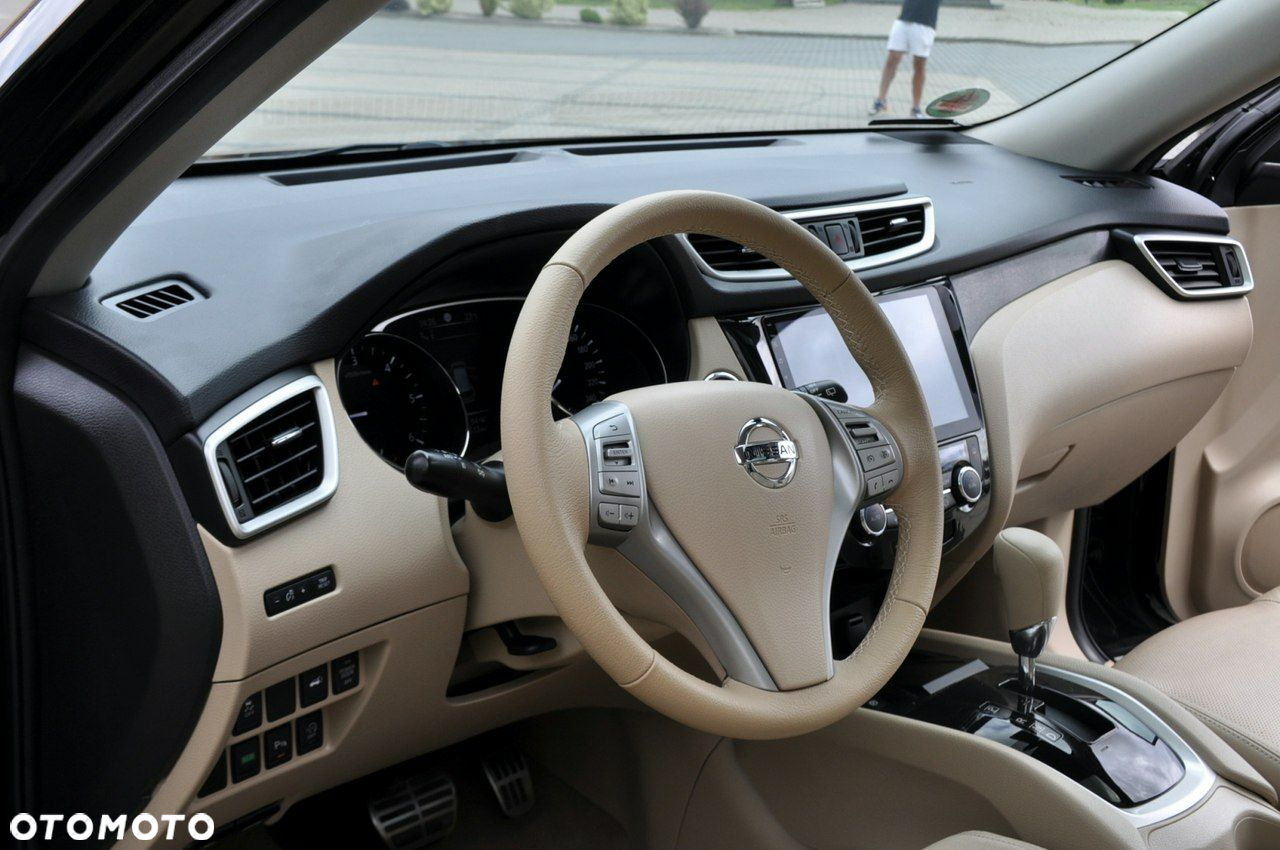 Nissan X-Trail - 23