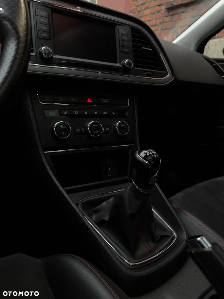 Seat Leon 2.0 TDI DPF Start&Stop FR - 18