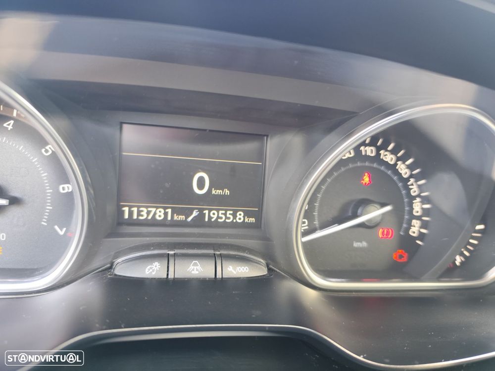 Peugeot 2008 1.2 VTi Active - 14