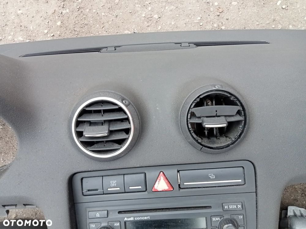 DESKA ROZDZIELCZA AUDI A 3 8P PODUSZKI PASY - 3