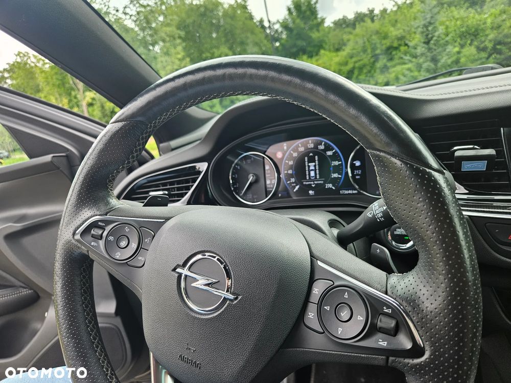 Opel Insignia 2.0 BiTurbo D 4x4 Automatik GSI - 27
