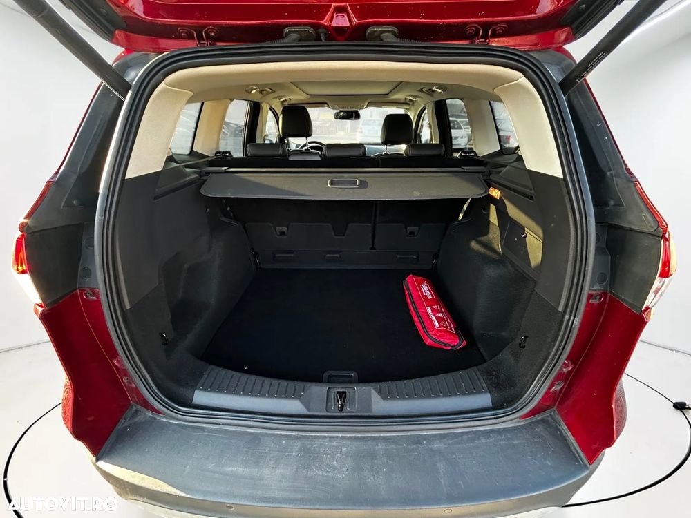 Ford Kuga 1.5 EcoBoost 4x4 Aut. Titanium - 11