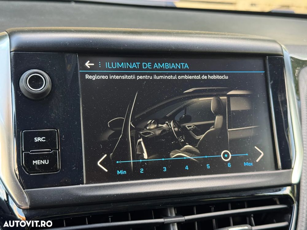 Peugeot 2008 PureTech 110 GPF Stop&Start EAT6 Allure - 29