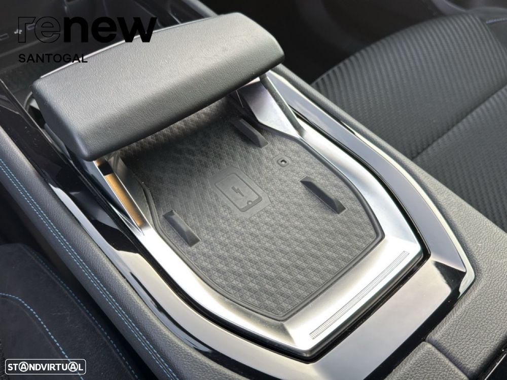 Renault Austral 1.2 Full Hybrid E-Tech Esprit Alpine - 26