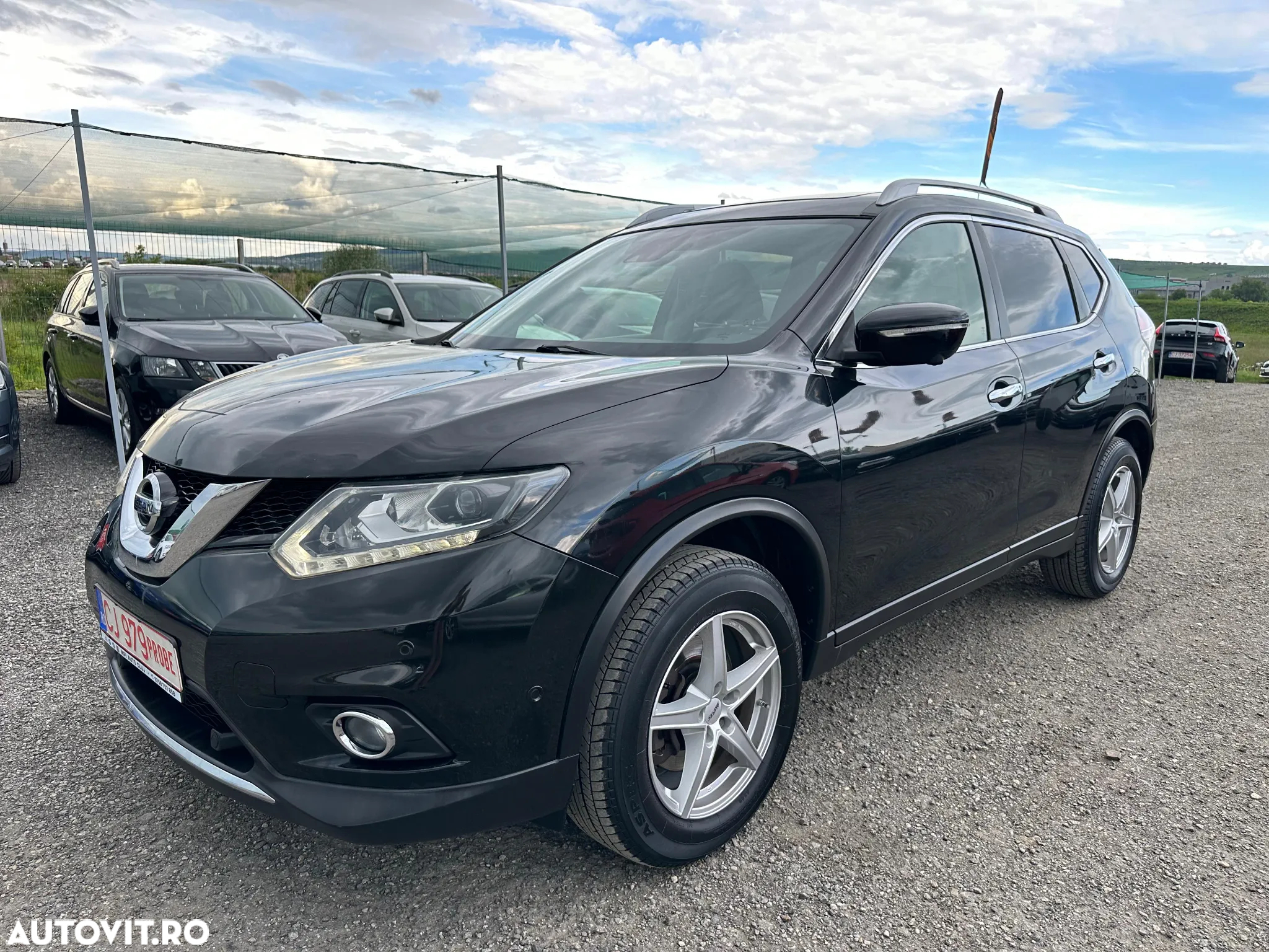 Nissan X-Trail 1.6 dCi ALL-MODE 4x4i Tekna - 2