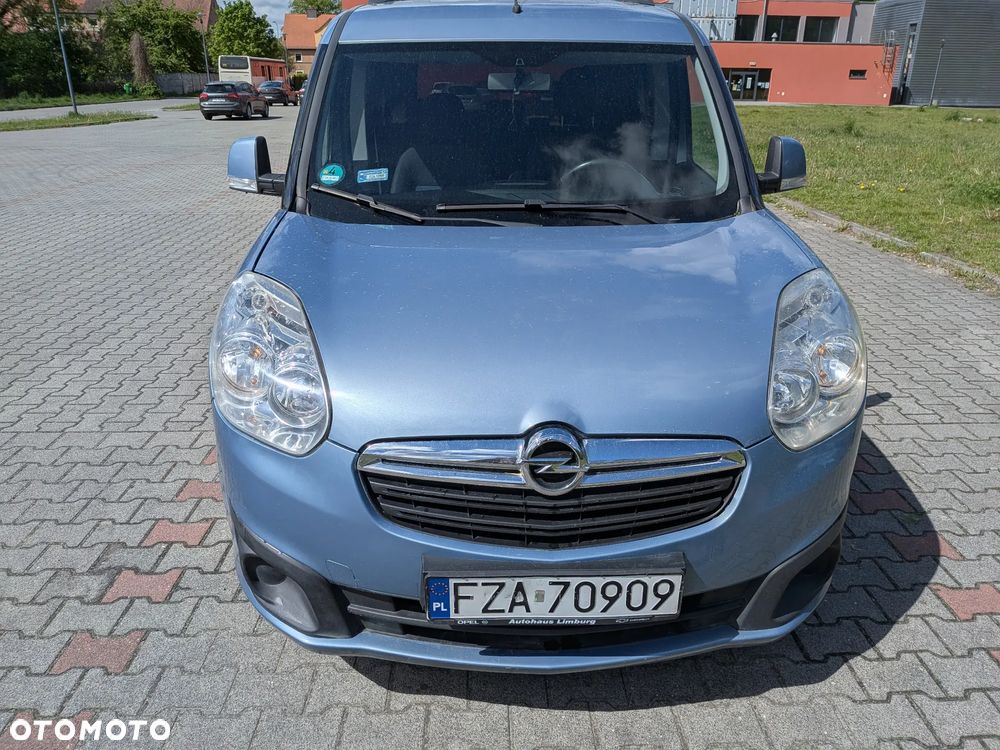 Opel Combo 1.6 CDTI Cosmo - 11