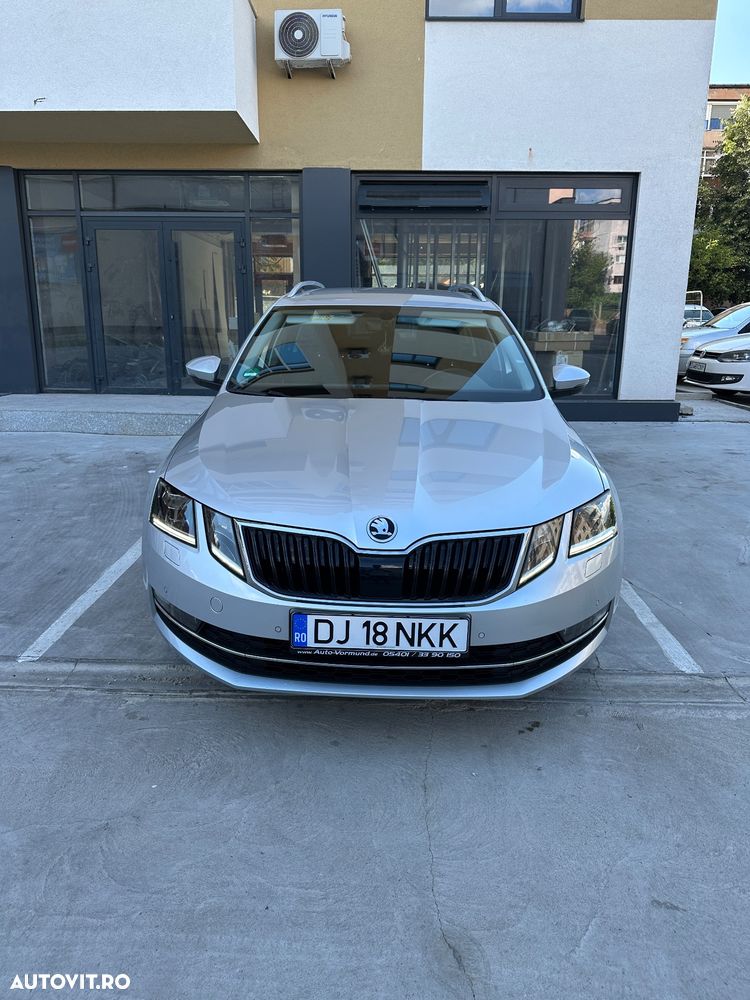 Skoda Octavia Combi Diesel 2.0 TDI Style - 3