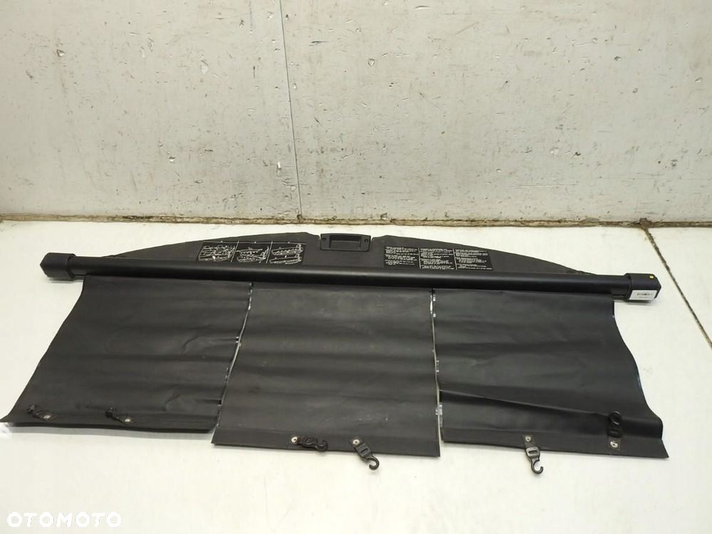 ROLETA BAGAŻNIKA TOYOTA COROLLA VERSO II - 3