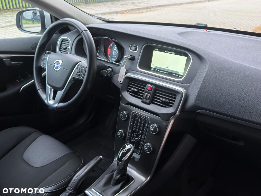 Volvo V40 - 32
