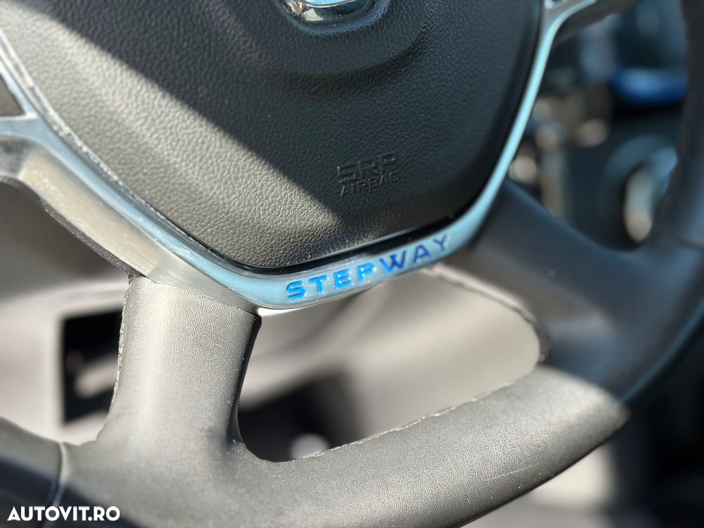 Dacia Sandero Stepway Blue dCi 95 Celebration - 19