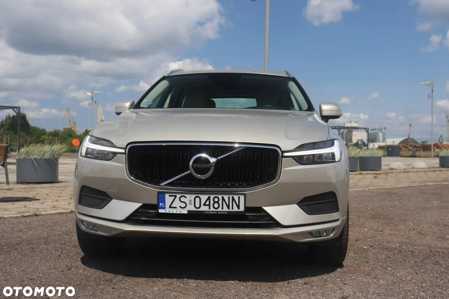 Volvo XC 60 - 2