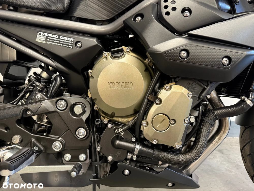 Yamaha XJ - 13