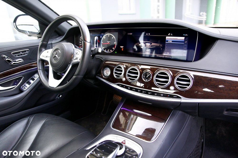 Mercedes-Benz Klasa S 400 d 4-Matic L 9G-TRONIC - 12