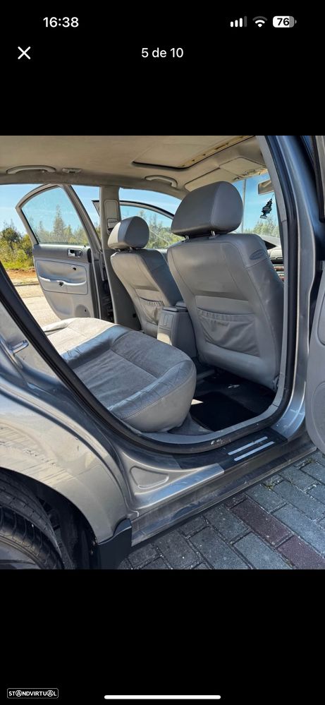 VW Passat 1.9 TDi Highline - 11