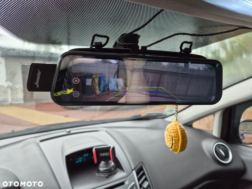 Ford Fiesta - 7