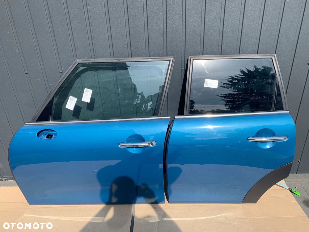 DRZWI LEWA STRONA PRZÓD TYŁ MINI COOPER F55 C2M ISLAND BLUE METALLIC - 1