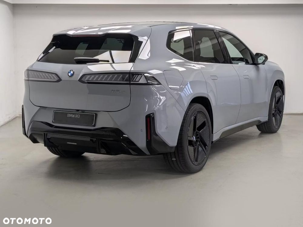 BMW iX3 40 sDrive 86.9kWh - 8