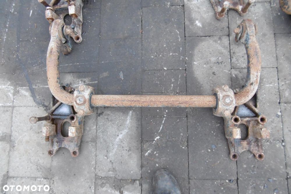 Drążek stabilizator Iveco Eurotrakker Trakker 4x4 6x4 8x4 - 7