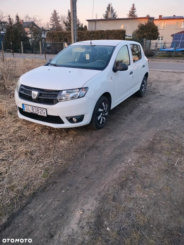 Dacia Sandero 1.2 16V Ambiance EU6 - 1