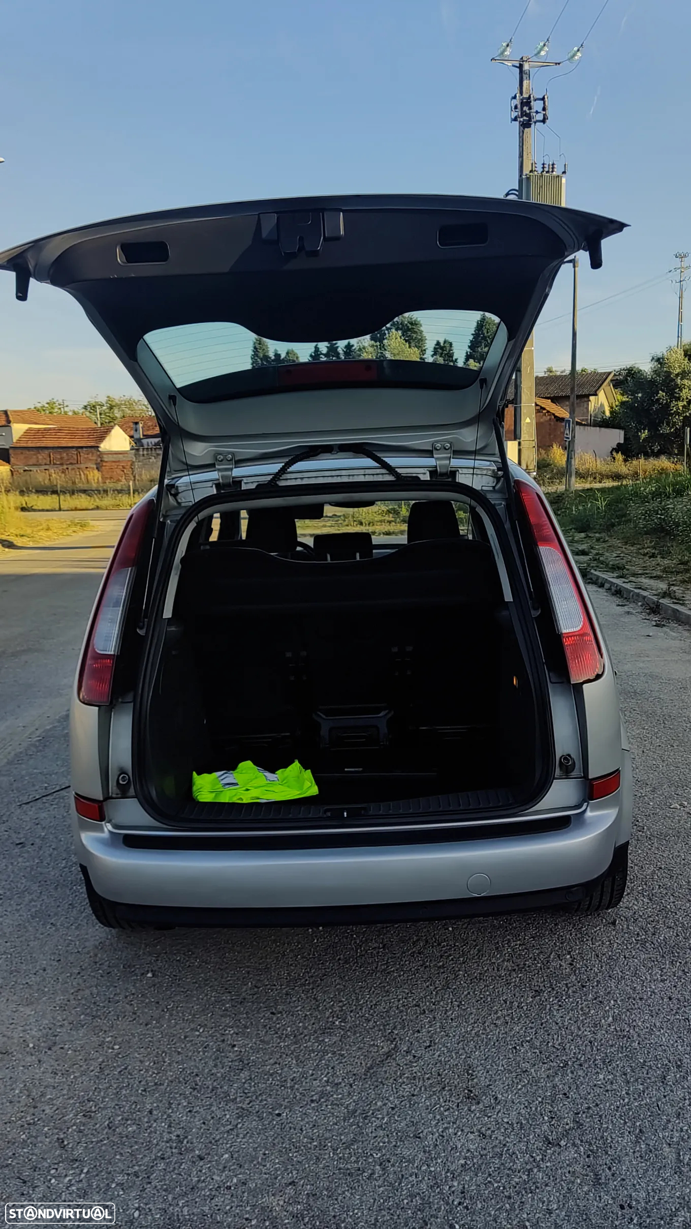 Ford Focus C-Max 1.6 TDCi Ghia - 11