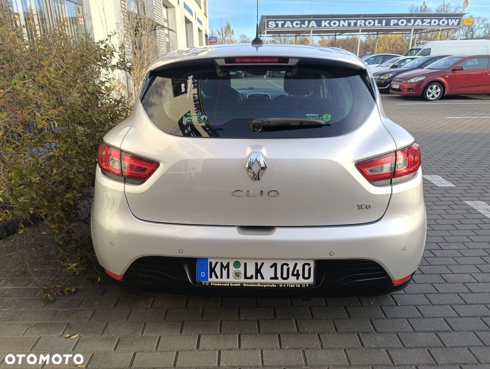 Renault Clio TCe 90 Limited - 26