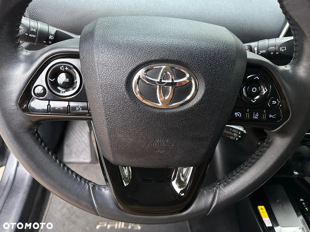 Toyota Prius 1.8 Hybrid Prestige - 33