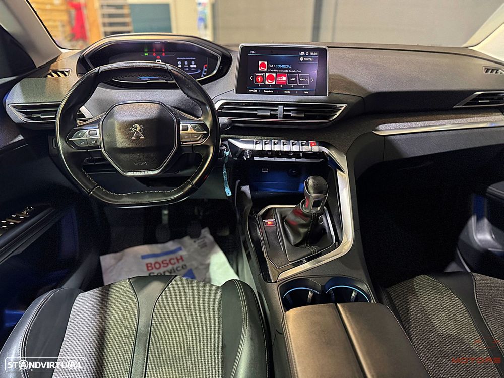 Peugeot 5008 1.5 BlueHDi Allure - 19