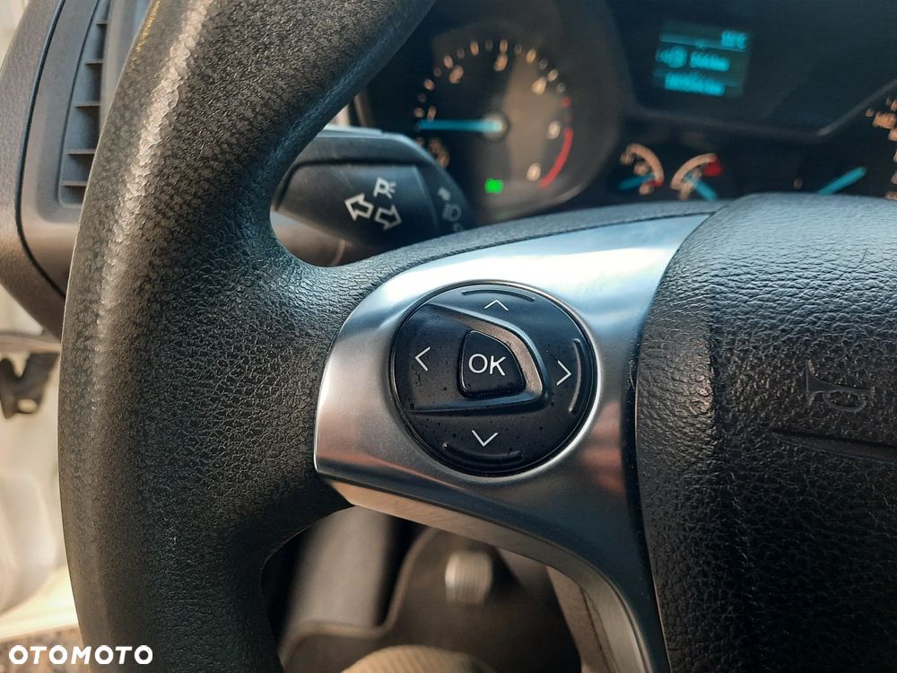 Ford Transit Connect - 23