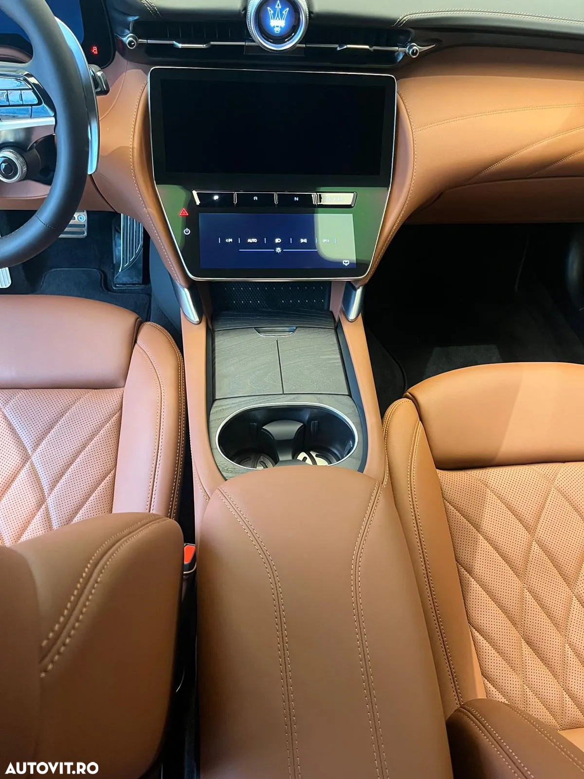 Maserati GranTurismo Modena - 15