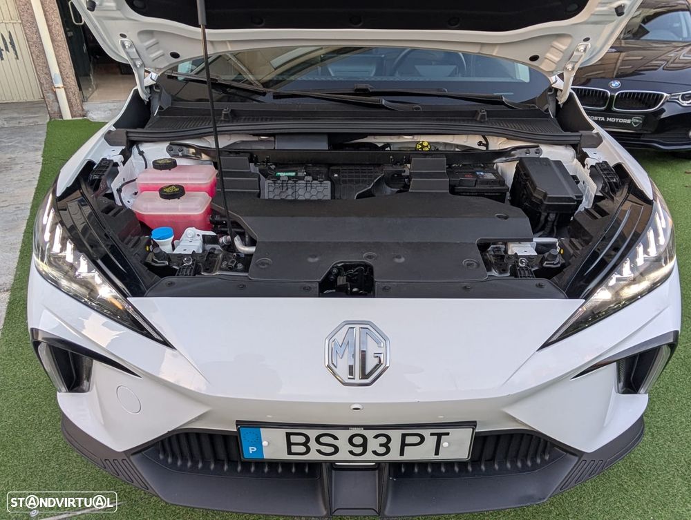 MG MG4 77 kWh Extended Range Luxury - 15