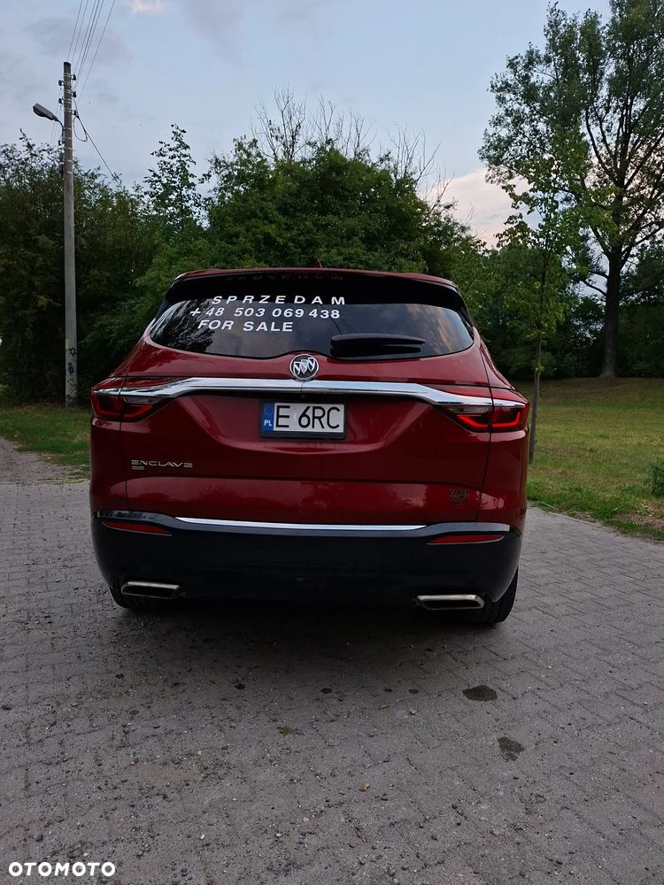 Buick Enclave - 15