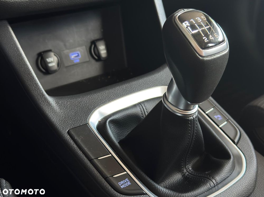 Hyundai i30 1.5 T-GDI 48V Modern - 14