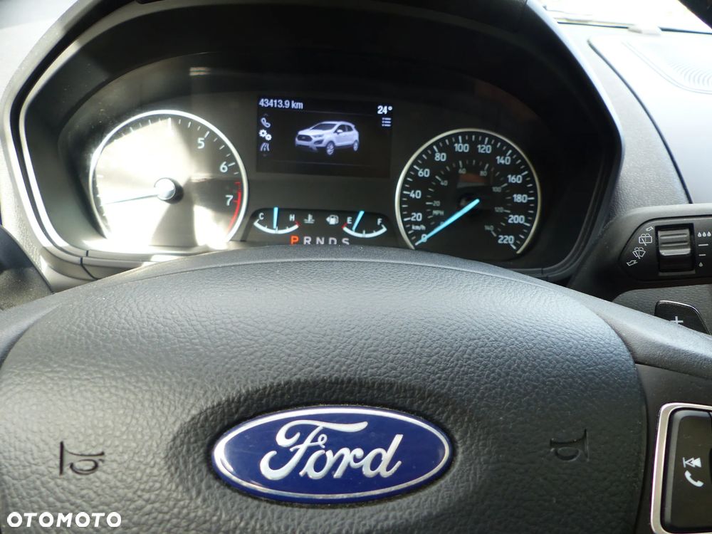 Ford EcoSport - 18