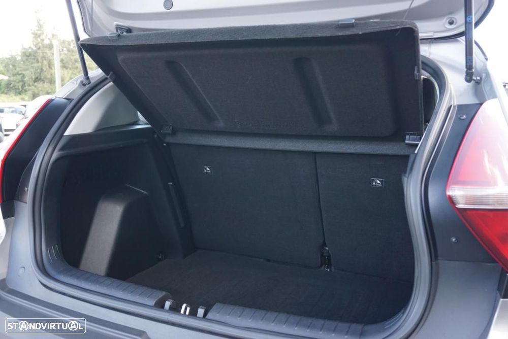 Hyundai Bayon 1.0 T-GDI Premium DCT - 9