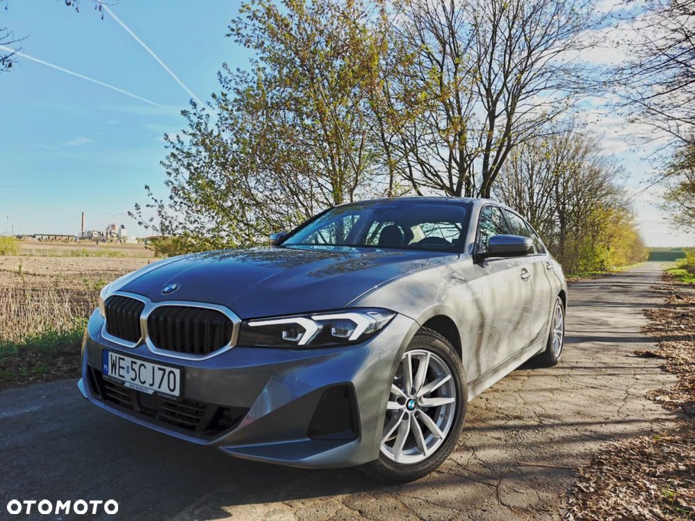 BMW Seria 3 320d xDrive mHEV - 2
