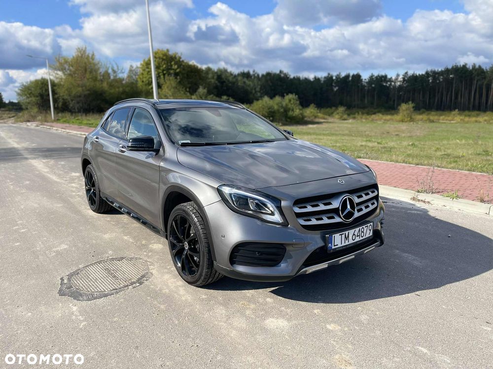 Mercedes-Benz GLA 200 7G-DCT