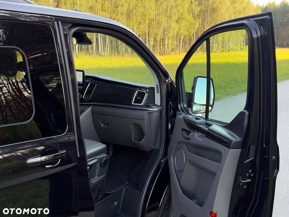 Ford Tourneo Custom 320 L2H1 VA Titanium X - 36