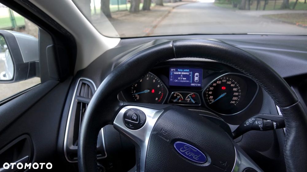 Ford Focus 1.0 EcoBoost Start-Stopp-System Titanium - 13