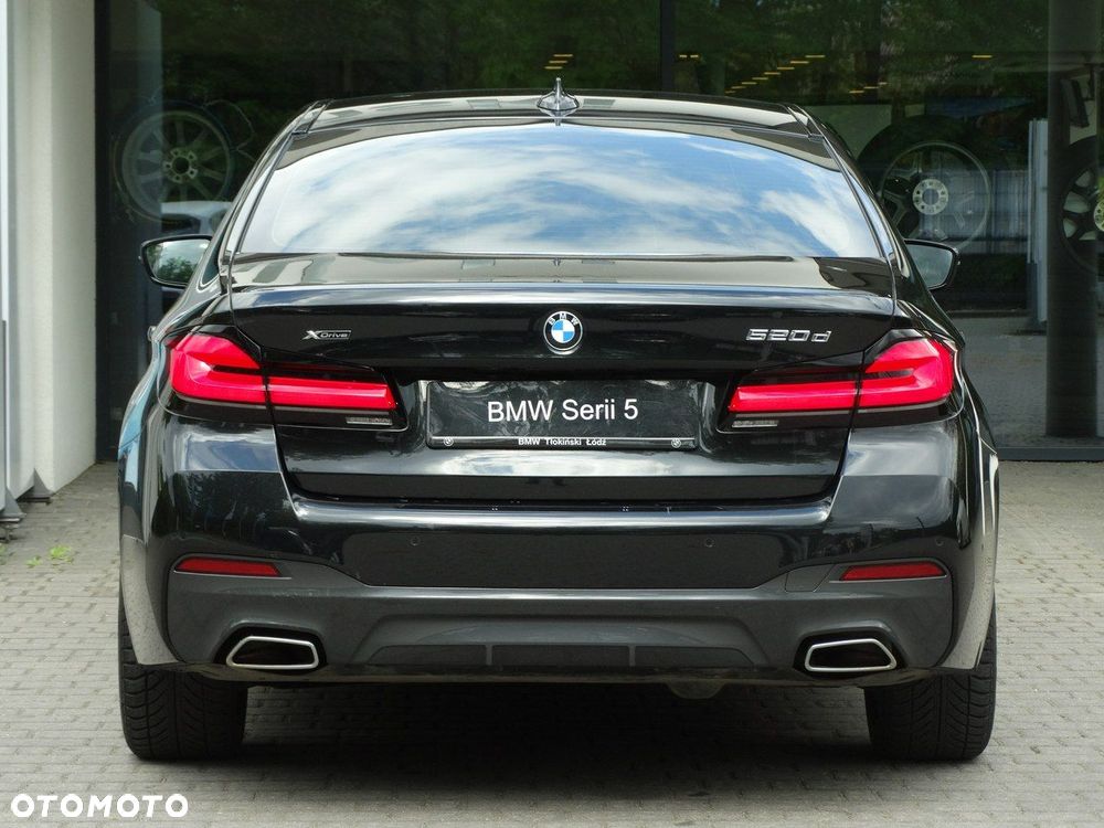 BMW Seria 5 520d xDrive MHEV M Sport sport - 4